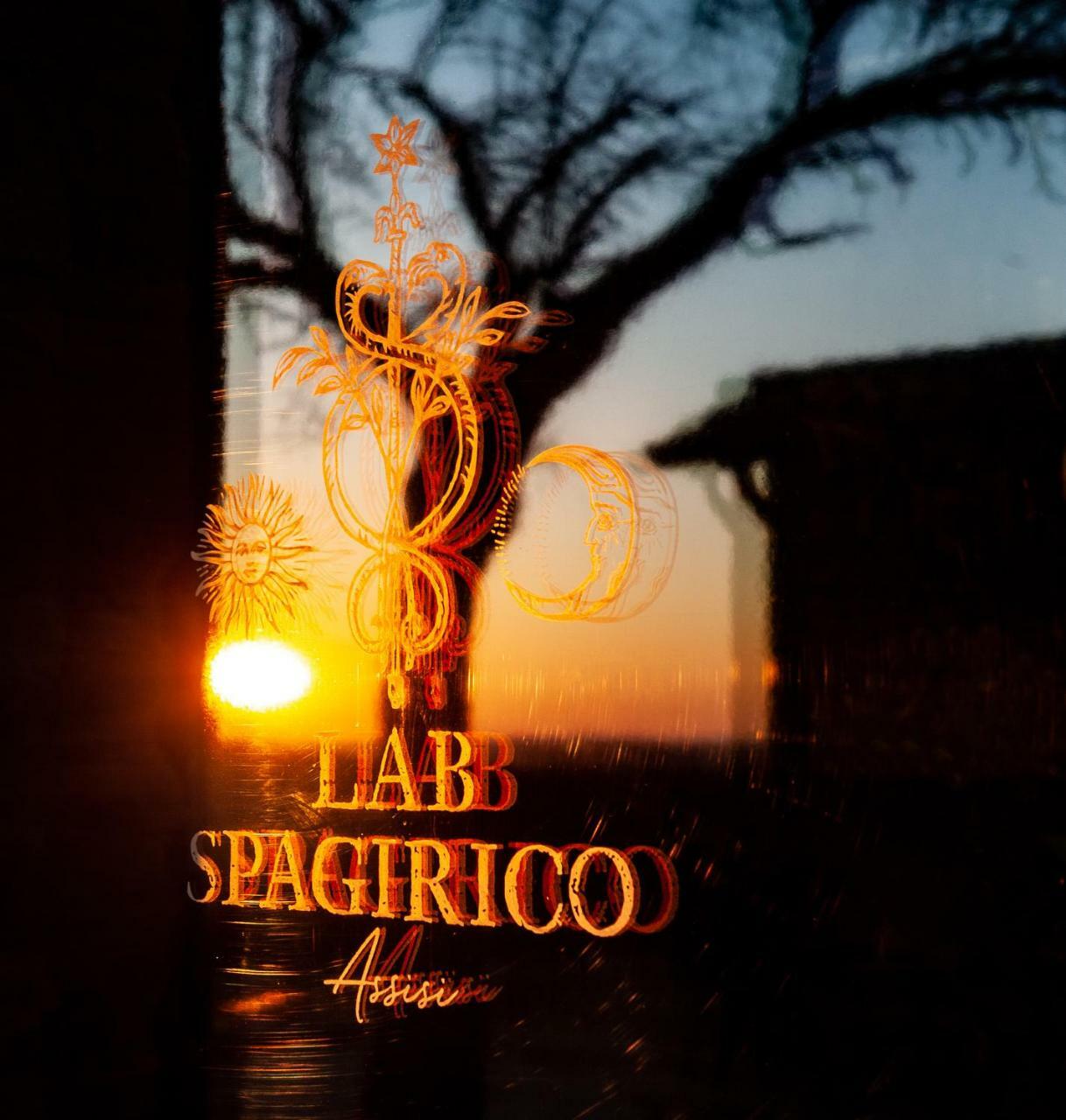 Borgo Antichi Orti Assisi Hotel Buitenkant foto