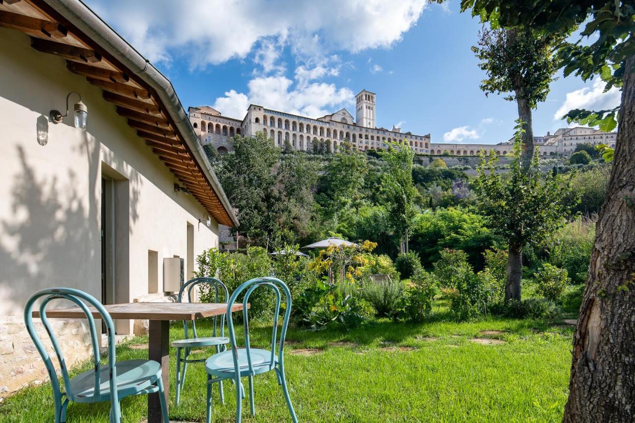 Borgo Antichi Orti Assisi Hotel Buitenkant foto